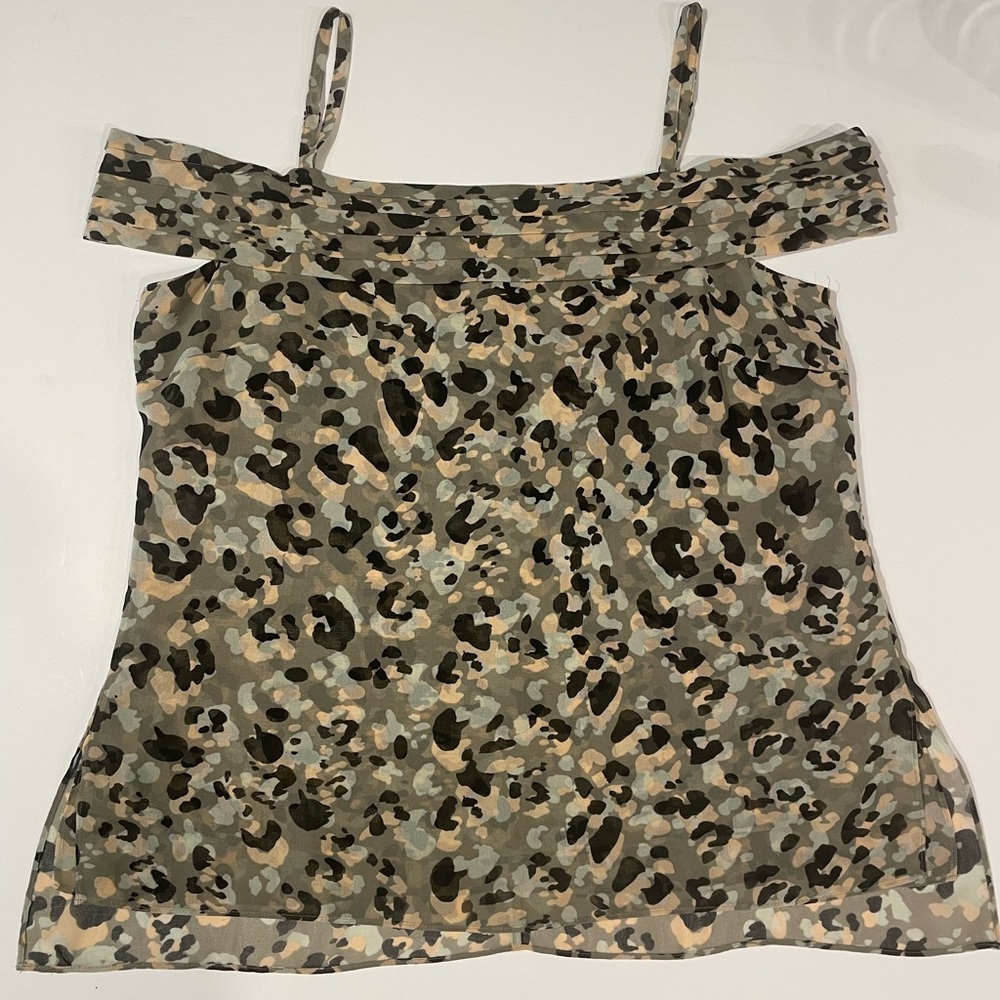 Cabi top with adjustable straps and off the shoulder draping.